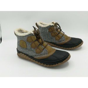 Sorel Out N' About Plus Felt Fleece Lined WP Boot